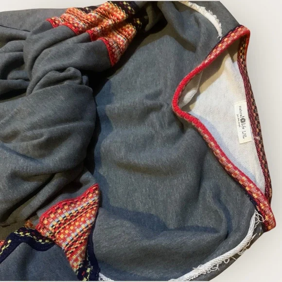 Natural Life - Colorful Knit Trim - Oversized Sweatshirt - Boho Sleeves - L/XL - Picture 7 of 12